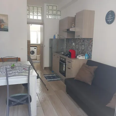 Casa Stefy Апартаменты Бруколи